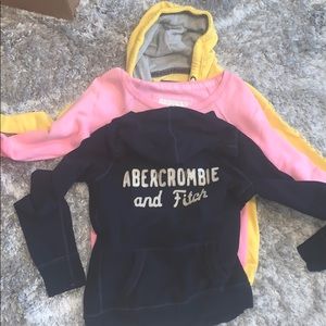 Bundle of 3 Abercrombie & Fitch sweatshirt.